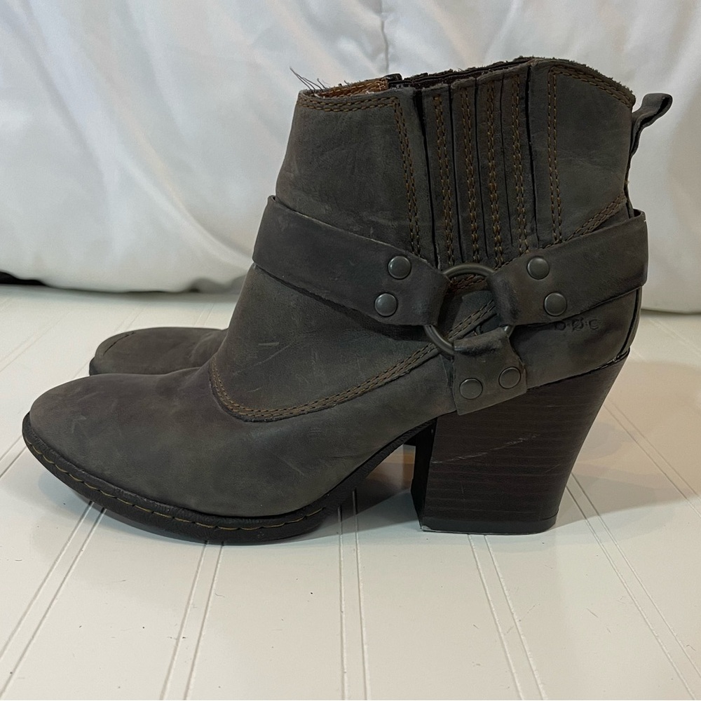 B.O.C booties Size 7